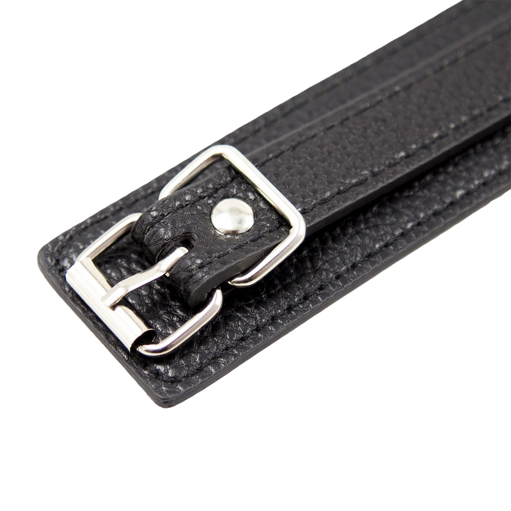 IronClad PU Leather Neck Collar with Chain – Adjustable Bondage Accessory